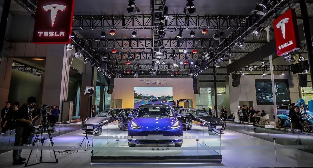 中国制造Model 3正式亮相2019广州车展并进入特斯拉体验店