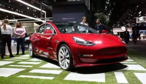 特斯拉股价飙升 市值已超两个福特 - 数字指南